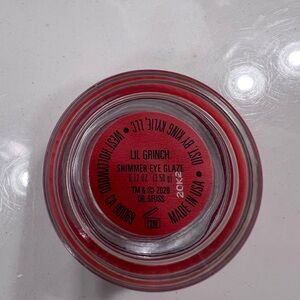Kylie x The Grinch “Lil Grinch” Shimmer Eye Glaze